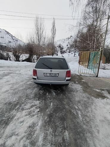 полик на авто: Volkswagen Passat: 1999 г., Автомат, Универсал — 5
