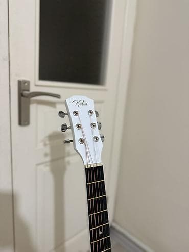 yamaha fs100c: Срочно продается акустическая гитара 38 размер в идеальном новом — 2
