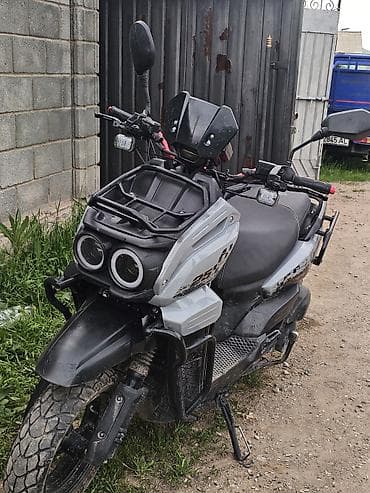 электронный ролик: Тип скутера 180 куб. см, Бензин, Б/у — 6