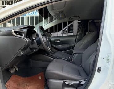 ролс ройс машина: Toyota Corolla: 2023 г., 1.5 л, Вариатор, Бензиновая, Седан — 9