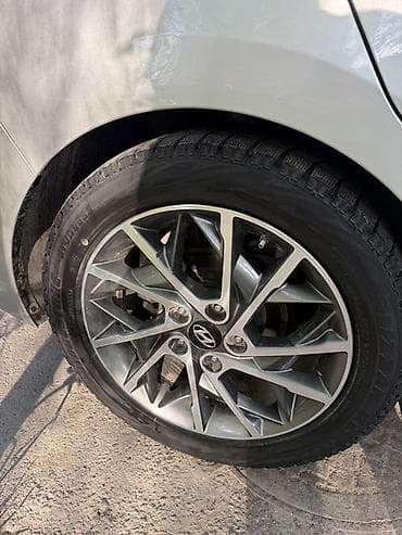 рага на авто: Hyundai Elantra: 2019 г., 1.6 л, Автомат, Бензин, Седан — 5