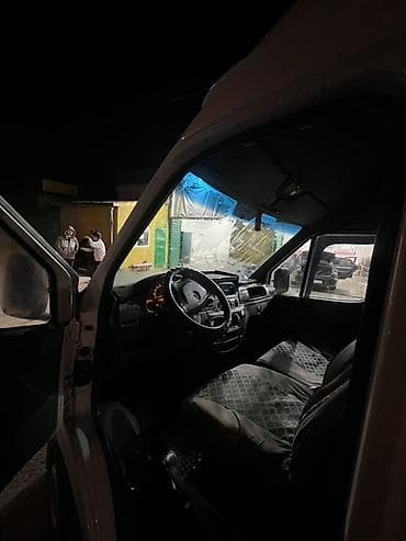 чехлы на ист: Mercedes-Benz Спринтер: 2000 г., 2.2 л, Дизель, Фургон — 5