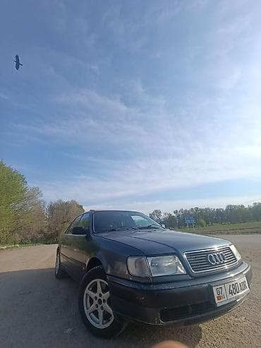 Audi 100: 1991 г., 2 л, Механика, Бензин, Седан