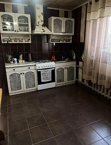 Дома: Дом с участком — 10