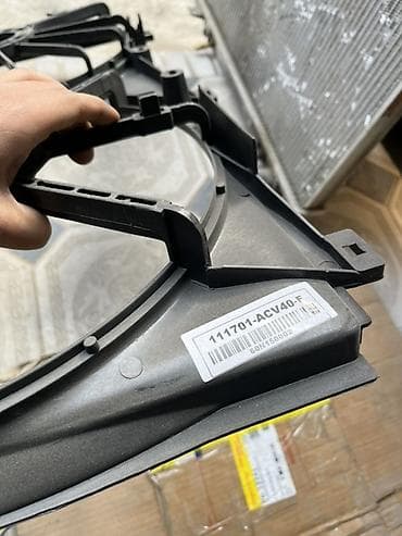 Рамка кожуха вентиляторов радиатора (двойная) на камри 40 -