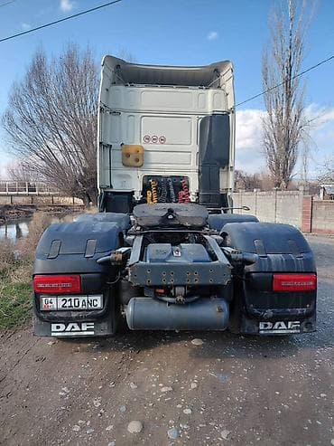 kia kx1: Тягач, DAF, 2017 г., Тентованный — 5