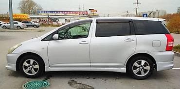 ищу машину купить: Toyota WISH: 2003 г., 1.8 л, Автомат, Бензин, Минивэн — 3