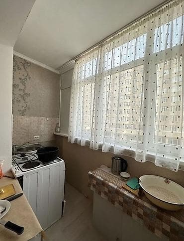 сутычный кв: 1 комната, Собственник, С мебелью частично — 2