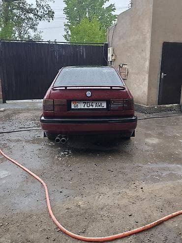 бампер на джетту: Volkswagen Vento: 1993 г., 1.8 л, Механика, Бензин, Седан — 4