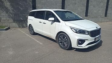 Kia Carnival: 2018 г., 2.2 л, Автомат, Дизель, Минивэн