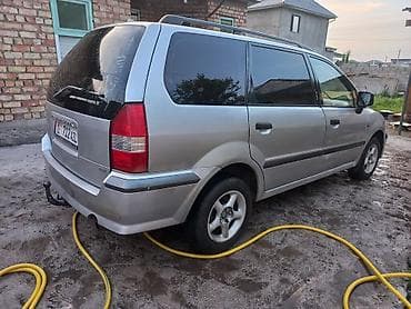 vip bus: Mitsubishi Space Wagon: 2000 г., 2.4 л, Механика, Бензин, Минивэн — 3