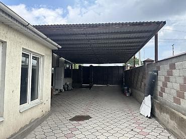 гаражи для машин: Сдается участок 12 соток с жилым домом, хозпостройками и коммерческим — 2
