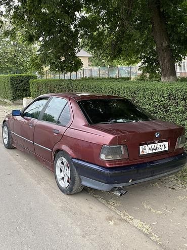 BMW: BMW 3 series: 1992 г., Седан — 8