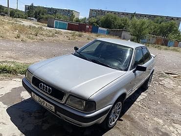 Унаа сатуу: Audi 80: 1993 г., 2 л, Кол менен иштөөчү, Бензин, Седан — 2