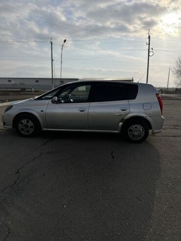 ока машина: Toyota Opa: 2003 г., 1.8 л, Универсал — 5