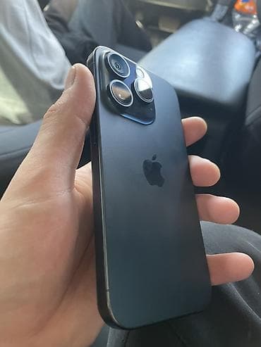 realme 5pro: IPhone 15 Pro, Новый, 256 ГБ, Black Titanium, 76 % — 1