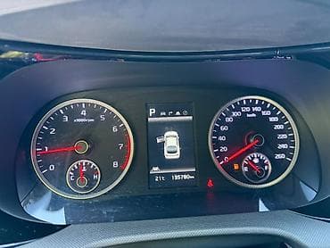 kia ev3: Kia K5: 2021 г., Седан — 5