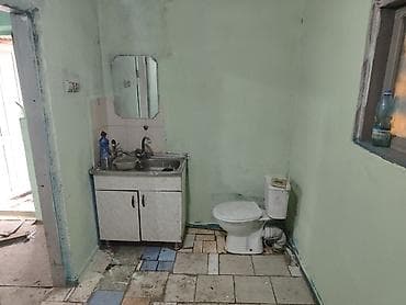 Недвижимость: Квартира берилет Планировка и помещения: - Комната прямоугольной — 4