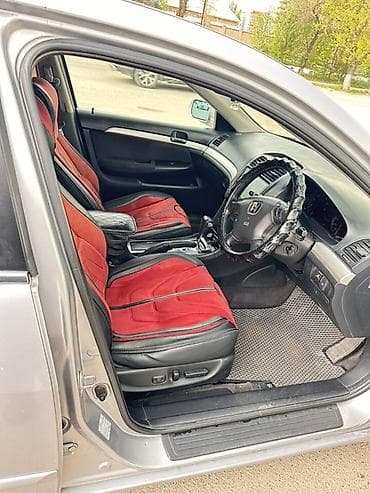 70 se: Honda : 2004 г., 3 л, Автомат, Газ, Седан — 4