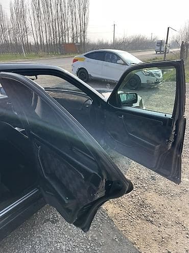 патрубки мерседес: Mercedes-Benz C-Class: 1995 г., 2.8 л, Ручные, Бензин, Седан — 9