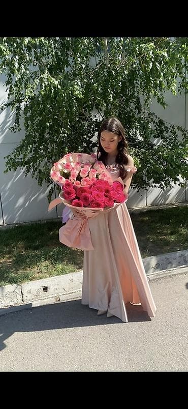 вечерние и выпускные платья: Вечернее платье, А-силуэт, Длинная модель, Атлас, Без рукавов, S — 1