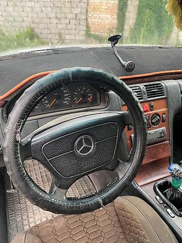 cl class: Mercedes-Benz E-Class: 1996 г., Механика, Седан — 6
