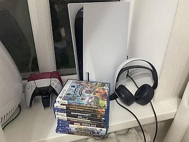 Игровая консоль Sony PlayStation 5 в комплекте с беспроводным