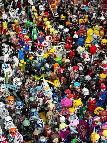 Куплю Лего минифигурки любое до 70 до 500 сом смотря какое згляд