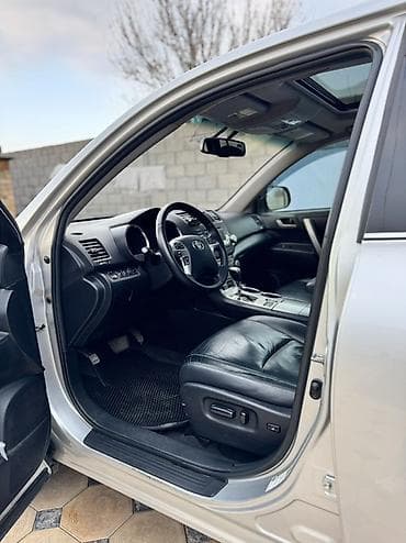 тоуота рав 4: Toyota Highlander: 2011 г., 3.5 л, Автомат, Газ, Кроссовер — 5