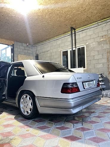 e star: Mercedes-Benz E-Class: 1994 г., 3.2 л, Автомат, Бензин, Седан — 5