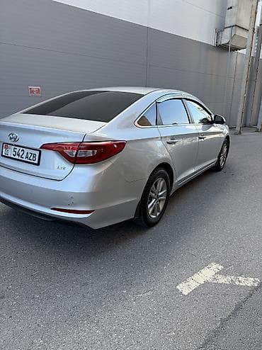 стоп соната: Hyundai Sonata: 2015 г., 2 л, Автомат, Газ — 3