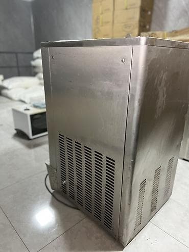 Компрессоры: Профессиональный аппарат для мягкого мороженого (настольный/напольный — 2