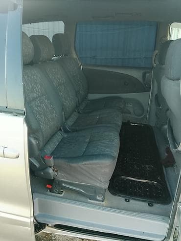 катамаран водный: Toyota Previa: 2003 г., 2.4 л, Автомат, Минивэн — 5