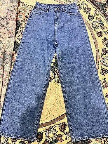 джинсы голубые: Джинсы женские Размер М Новые, НЕ НОШЕННЫЕ (заказала с онлайн — 1