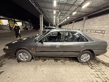 highlander 2: Mazda 626: 1988 г., 2 л, Механика, Бензин, Седан — 6