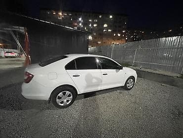 леды: Skoda Rapid: 2017 г., 1.6 л, Автомат, Бензин, Лифтбек — 3