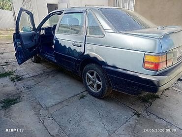 Продажа авто: Volkswagen Passat: 1990 г., 1.8 л, Механика, Бензин, Седан — 4