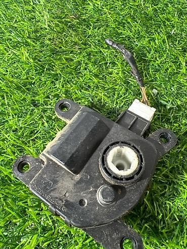 Унаа тетиктери: Сервопривод заслонок печки Hyundai Tucson TL (2016) - Оригинальный — 2