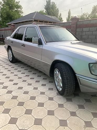 аксессуары для спринтера: Mercedes-Benz W124: 1994 г., 2 л, Механика, Бензин, Седан — 3