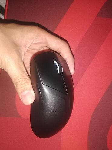 шивейний машинка: Продаю коврик Benq не оригинальный и мышку lenovo legion m6x pro, мышь — 4