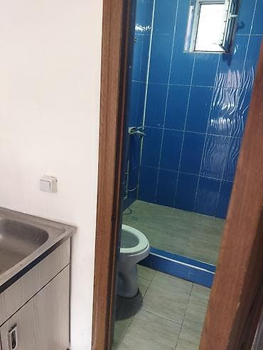 Үйлөр: Сдается 1 ком КВ в частном доме отдельным входом душ туалет внутри.в — 3