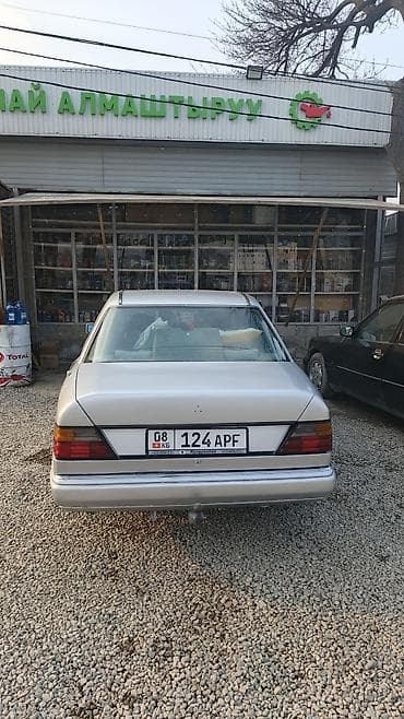 е124 мерс: Mercedes-Benz W124: 1992 г., Седан — 1