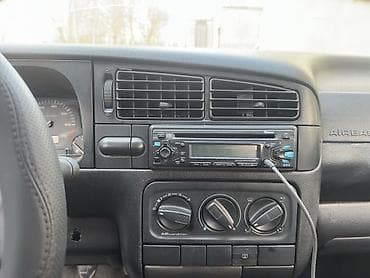 suzuki wagon: Volkswagen Golf: 1993 г., 2 л, Механика, Бензин, Хэтчбэк — 5