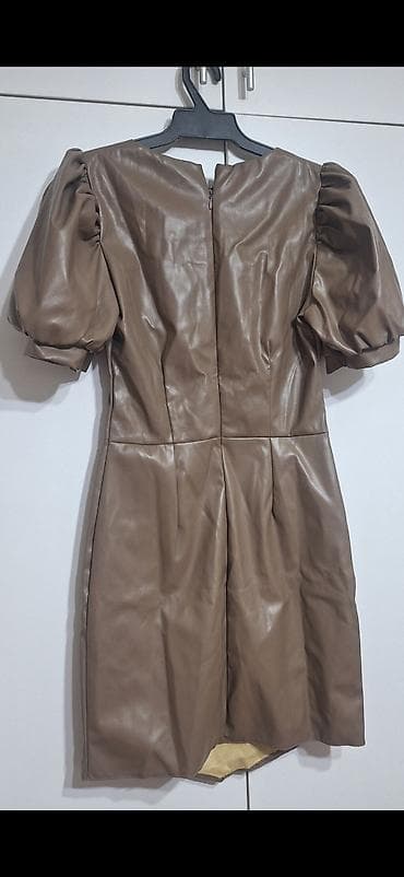 детский брюки: Новые платья.
Цены: каждая по 400 сом — 3