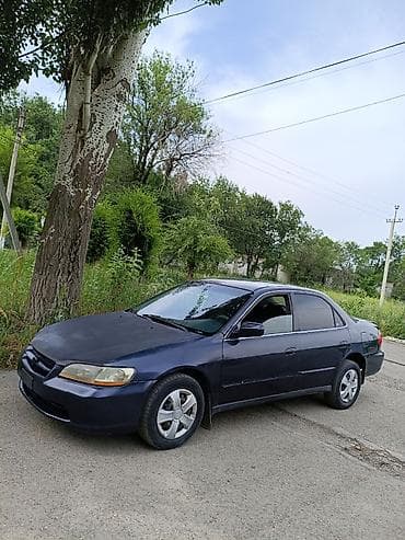 Honda Accord: 2000 г., 2 л, Автомат, Газ, Седан