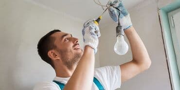 Электрики: Электрик | Установка телевизоров, Установка счетчиков, Установка стиральных машин Больше 6 лет опыта — 1