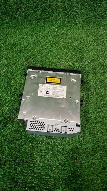 e71: Cd-чейнджер Bmw X5 E70 N62B48 2008 (б/у) ​ Марка: BMW Модель: X5 Год — 4