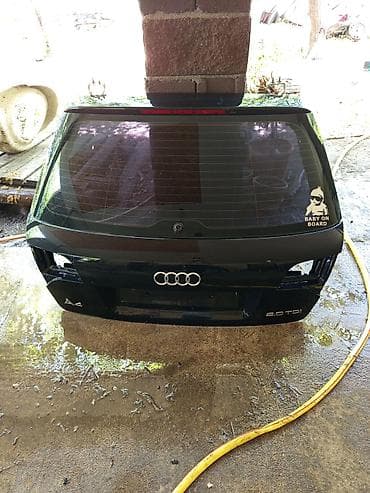 audi: Крышка багажника Audi, Б/у, Оригинал — 1