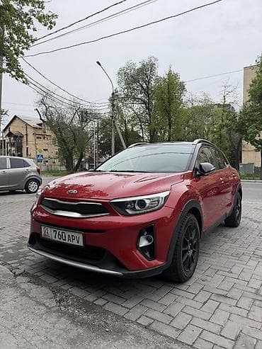 Kia Stonic: 2018 г., 1.4 л, Автомат, Бензин, Кроссовер