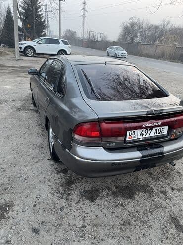 продаю авто с последующим выкупом: Mazda 626: 1992 г., 2 л, Механика, Бензиновая, Хэтчбэк — 5